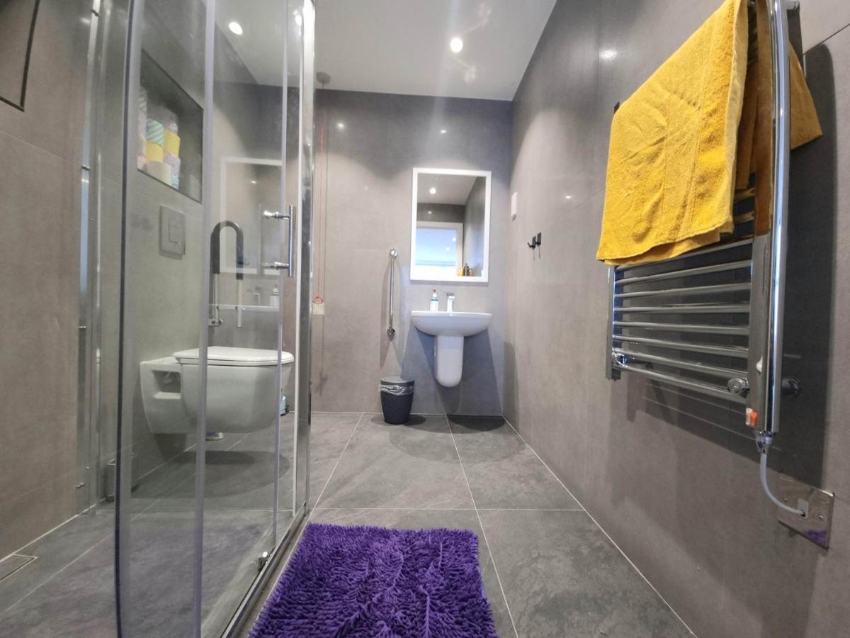Stylish Converted Ground Floor Studio - Лондон Екстер'єр фото